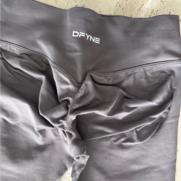 Dfyne impact legging size small - truffle - Picture 3 of 9